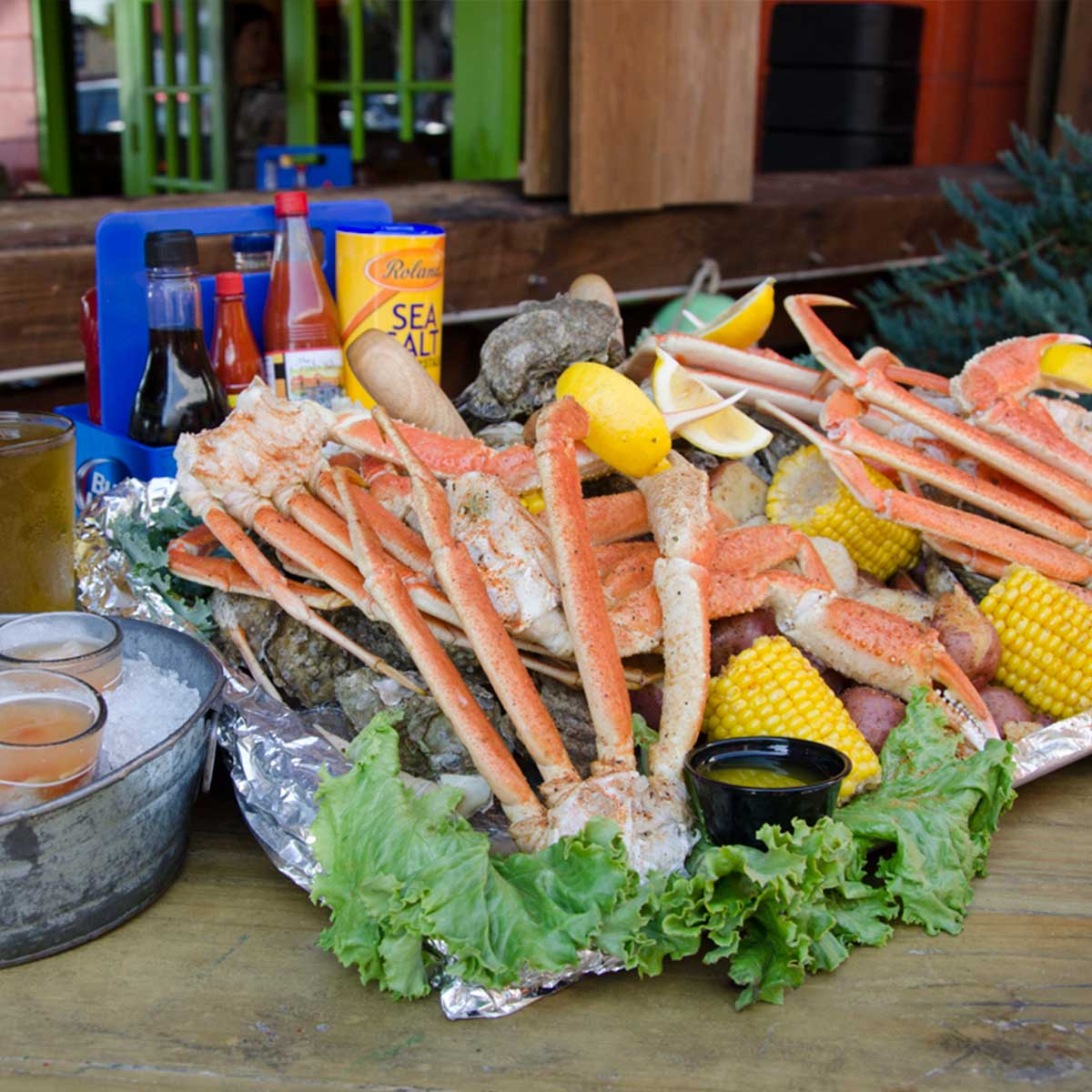 Charleston Crab Shacks | Fresh Seafood Restaurant Near Me | Local Charleston Seafood Restaurant